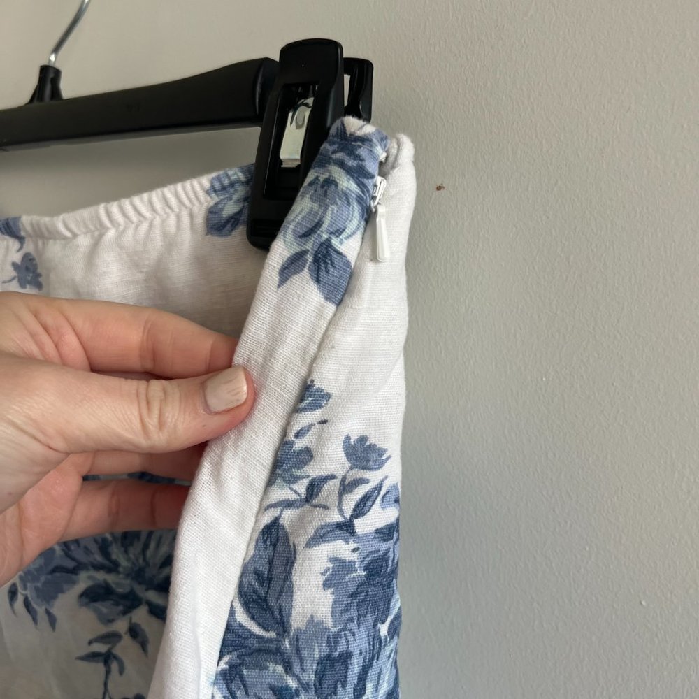 Floral Canvas American Eagle Mini Skirt - Picture 5 of 7
